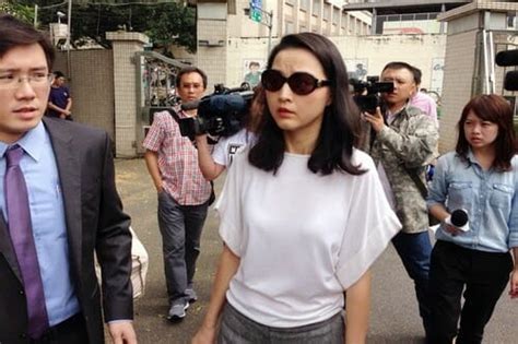 趙文嘉老婆|【趙文嘉老婆】趙藤雄兒子趙文嘉老婆是誰？送菜北所氣質佳亮眼。